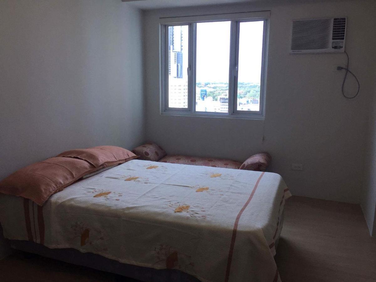 מנילה Mplace Condo Unit _ Panay Avenue, Quezon City, Philippines מראה חיצוני תמונה